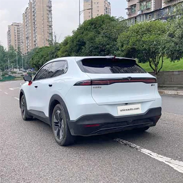 Low mileage Used 2024 Deepal S05 EV/REEV 